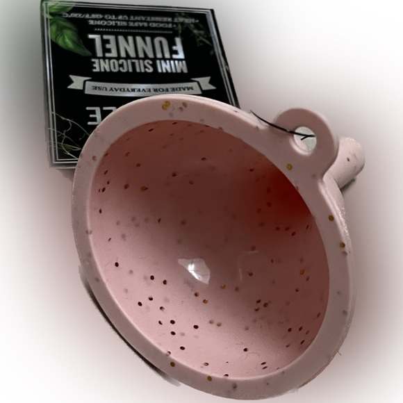 Cooking for a “Queen” - Picture 6 of 7